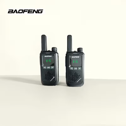 Baofengi raadiosaatjad (2 tk) taskulambiga